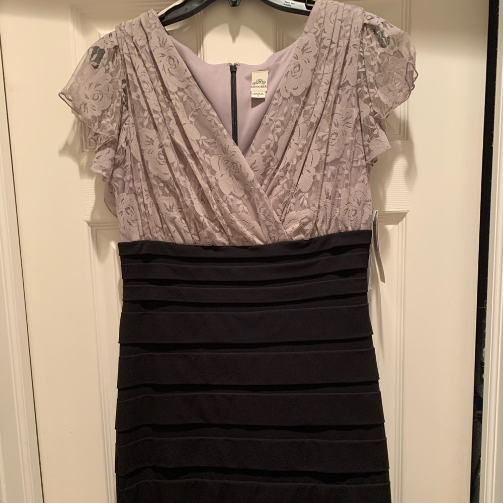 Sangria Black and Gray Lace Knee-Length Dress